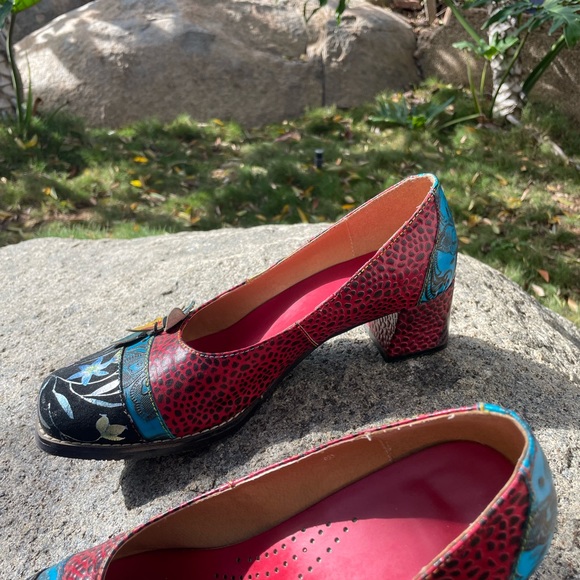 Crazy Cat Heels - Picture 7 of 7